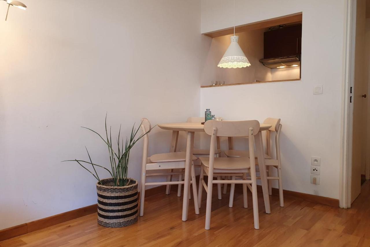 Appartement JOLI 32m avec BALCON-VUE sur le MONT-BLANC à Chamonix Extérieur photo